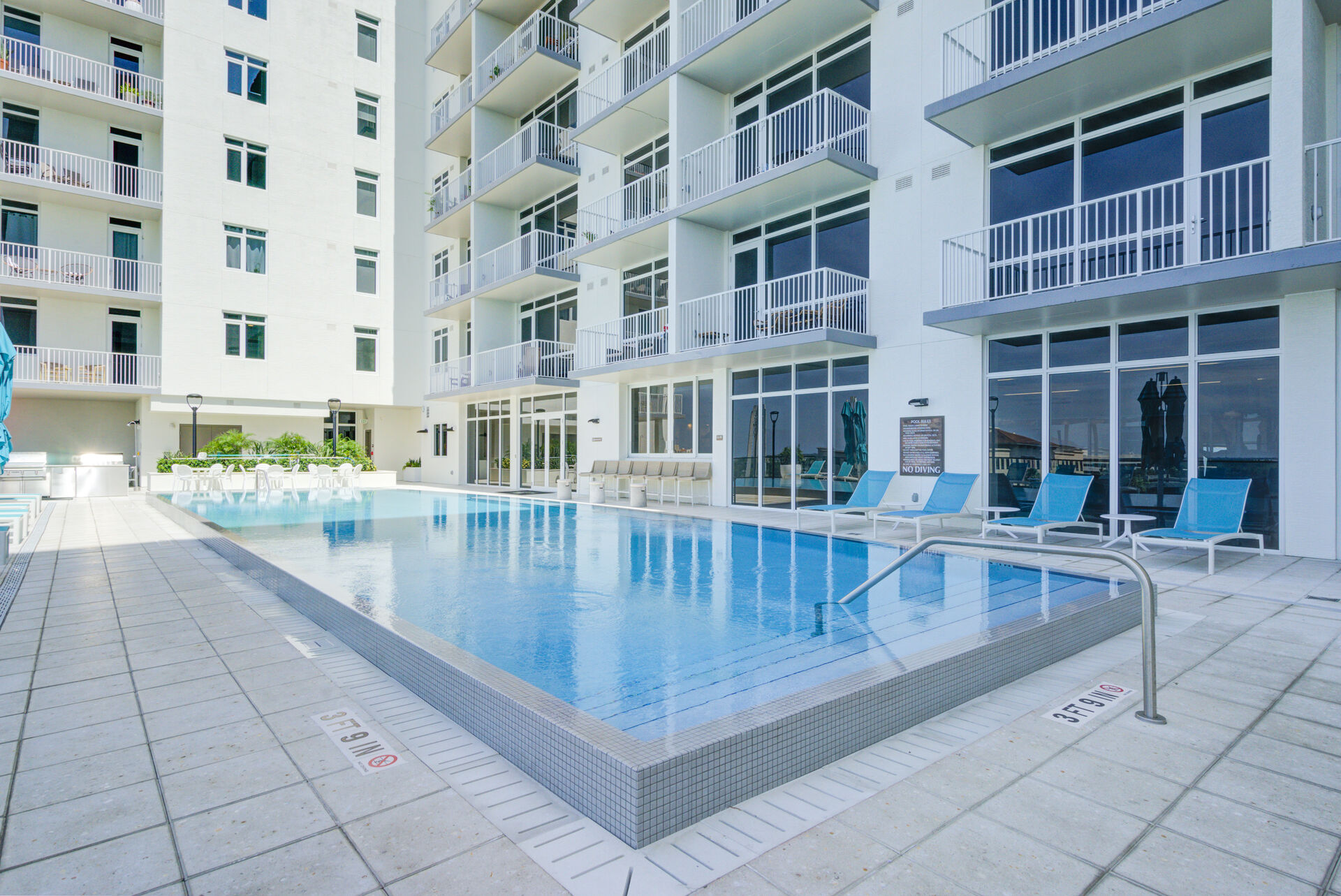 Waterview Echelon Apartments